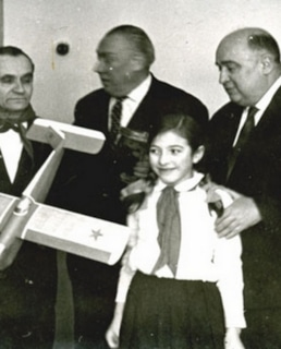 Александр Роу на встрече с пионерами