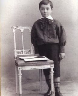 Александр Роу в детстве