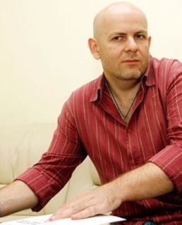 Олесь Бузина