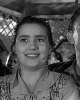 Валентина Пугачева в фильме "Весна на Заречной улице"