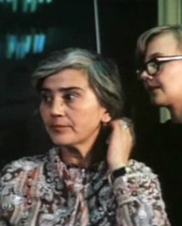 Валентина Пугачева в фильме "Пространство для маневра"