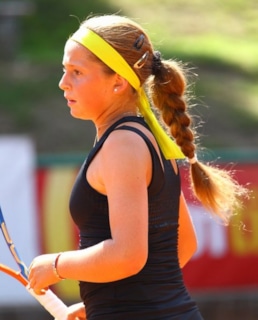 Елена Остапенко