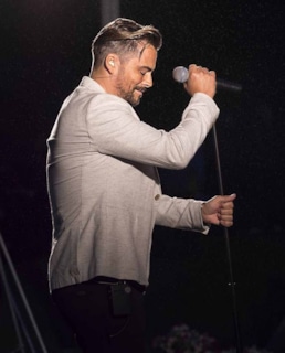 Боссон на сцене