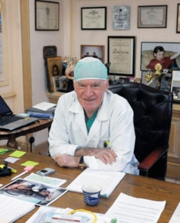 Лео Бокерия