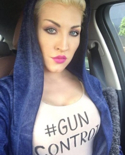 Певица Саша (Саша Градива)