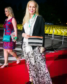 Нелли Кобзон