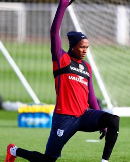 Эшли Янг на тренировке