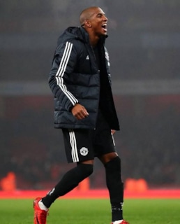 Эшли Янг на тренировке