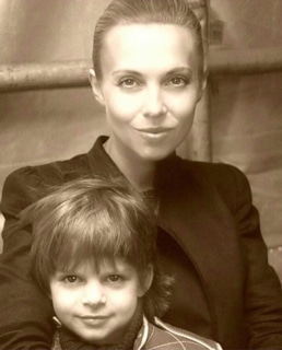 Марина Муравьева-Газманова с сыном