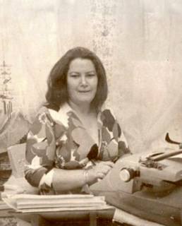 Колин Маккалоу в молодости