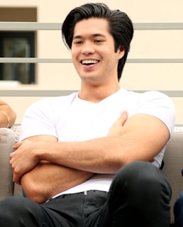 Росс Батлер