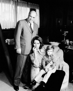 Карло Понти и Софи Лорен с сыном