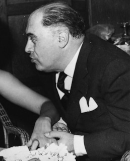 Карло Понти