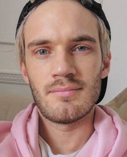 PewDiePie (ПьюДиПай)