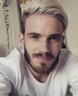 PewDiePie (ПьюДиПай)
