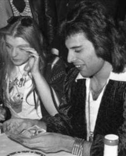 Мэри Остин и Фредди Меркьюри