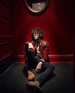 LP (Лаура Перголицци)