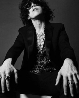 LP (Лаура Перголицци)