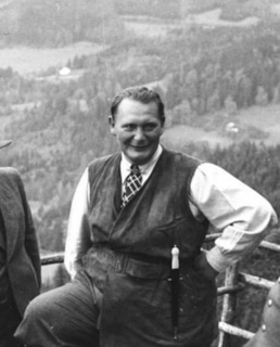 Мартин Борман