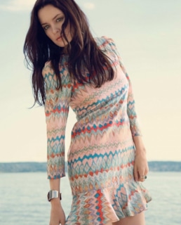 Джина Холден