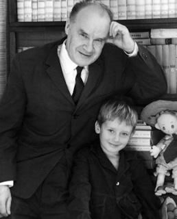 Николай Носов и его внук Игорь