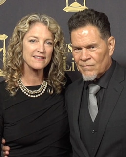 Эй Мартинес и Лесли Брайанс в 2016 году