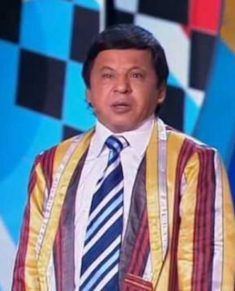 Обид Асомов