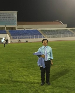 Обид Асомов