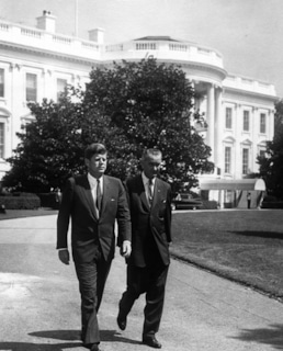 Джон Кеннеди и Линдон Джонсон