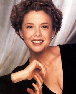 Аннетт Бенинг