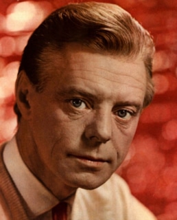 Глеб Стриженов