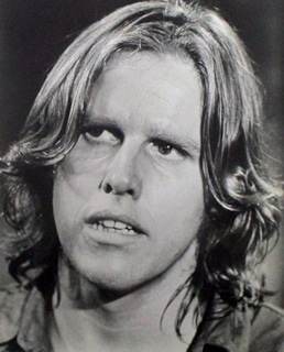 Гэри Бьюзи в молодости