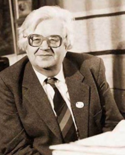 Писатель Валентин Берестов