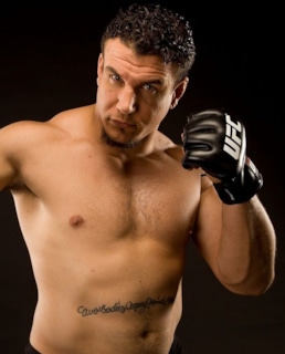 Боец Фрэнк Мир