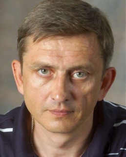 Анатолий Петров