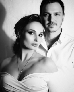 Денис Петров и его жена Анастасия Верховская