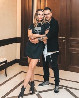 Денис Петров и его жена Анастасия Верховская