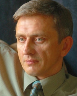 Анатолий Петров