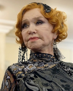 Вера Алентова