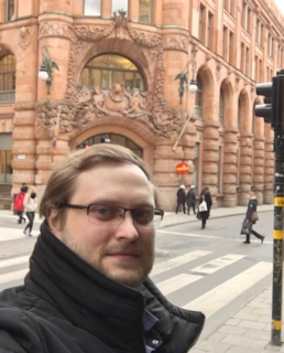 Блогер Дмитрий Куплинов