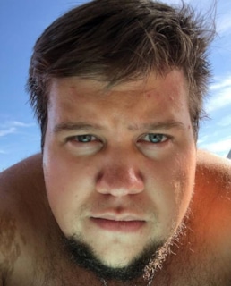 Блогер Олег Брейн