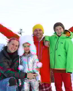 Мистер Макс и Мисс Кейти с родителями