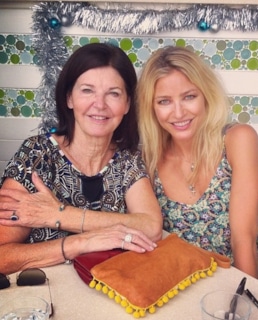 Табретт Бетелл и ее мама