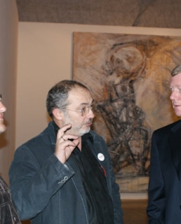 Анатолий Чубайс с премьером Пермского края Валерием Сухих и Маратом Гельманом в Пермском музее современного искусства