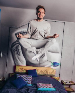 Александр Петров