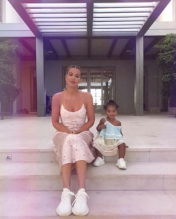 Хлои Кардашян и ее дочь Тру