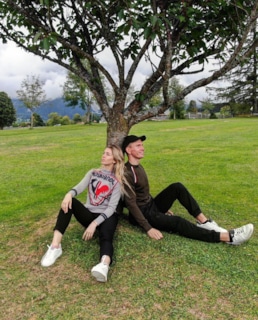 Александр Большунов и девушка Анна Жеребятьева