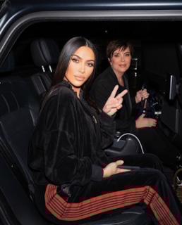 Ким Кардашьян и ее мама Крис Дженнер