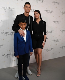 Криштиану Роналду, его жена и сын