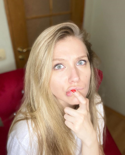 Карина Андоленко